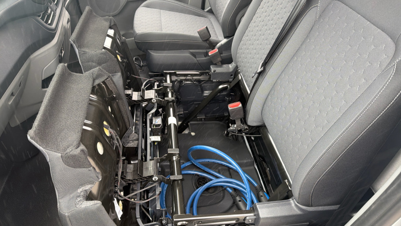 Ford Transit Custom E-320 L1 Rwd 100kW 65kWh H1 Van Limited Auto